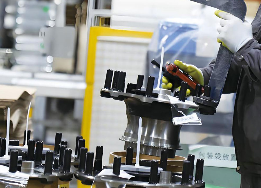 高精度加工设备